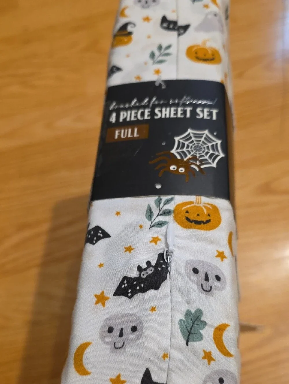 Halloween Pumpkin, Cat, Bat & Ghost 4-Piece Full Sheet Set